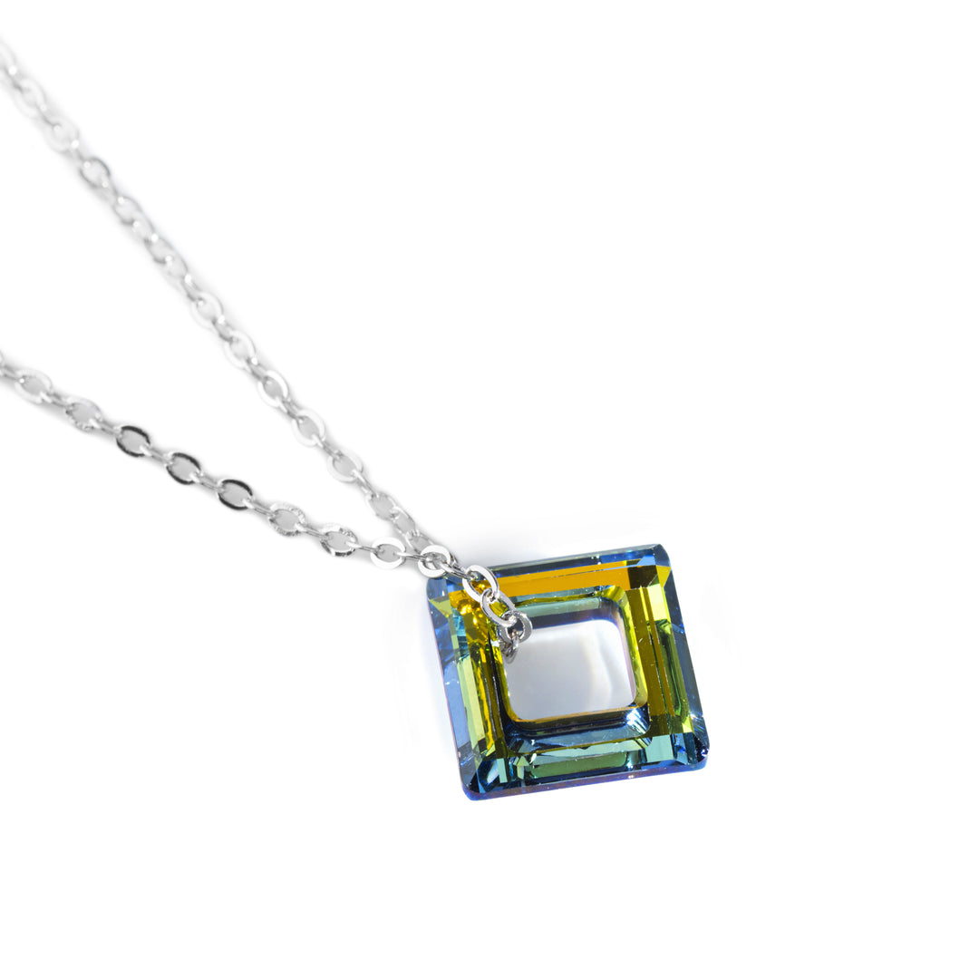 Juno - Waterproof Diamond Pendant Necklace (Blue / Green / Clear Stone)