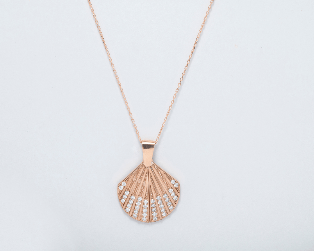 Oceana - Cable Link Chain with Openable Seashell Pendant: Rose Gold Polish