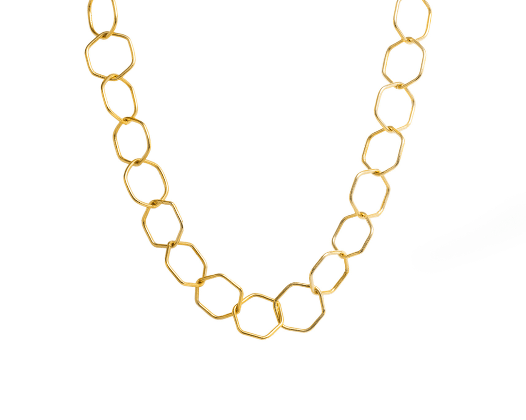 Linked Grace - 925 Silver Circle Link Necklace: Gold Rhodium Plating